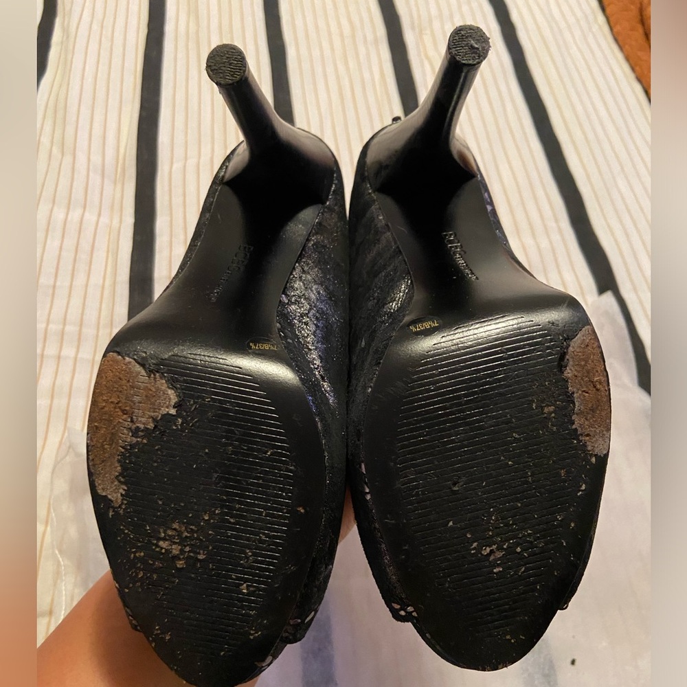 Open toe heeled sandals - Picture 6 of 9